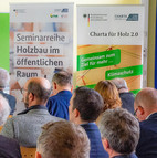 Großes Interesse - Auftakt Seminarreihe Holzbau im öffentlichen Raum in Mainz