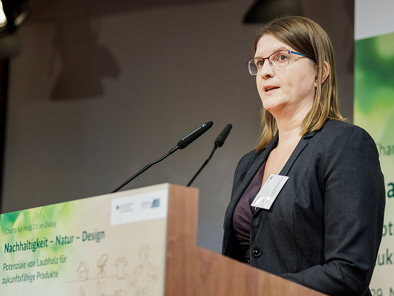 Dr. habil. Katrin Ochsenreither, Abteilungsleiterin „Biotechnologische Konversion“, Technikum Laubholz GmbH. Quelle: FNR/BMEL/photothek